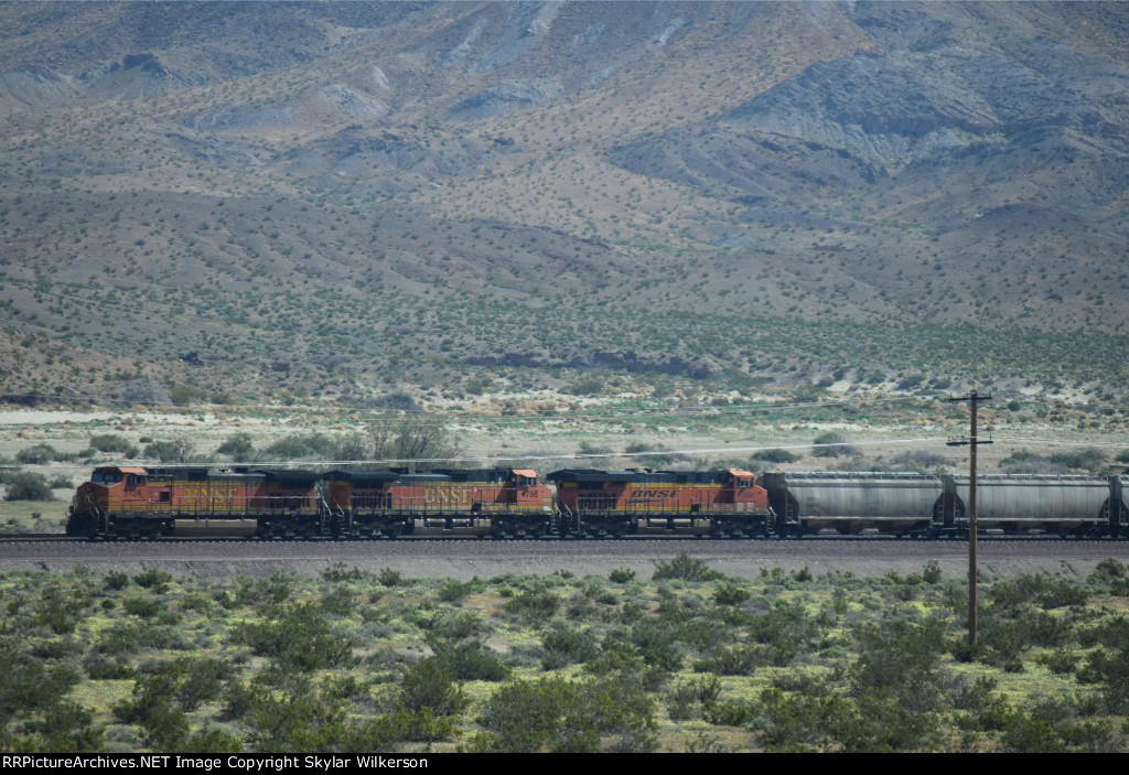 BNSF 5124, 4756, and 7491